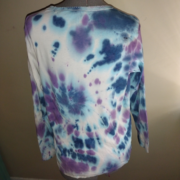 Tie Dye Long Sleeved Shirt, Blue Tie Dye Shirt, Blue Purple Tie Dye Blouse - Picture 10 of 16
